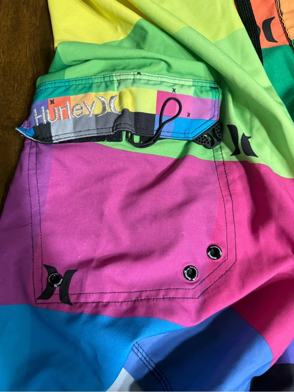 Hurley Phantom Shorts Swim Trunks Mens Size 33 Teens Surf Boardshorts Multicolor